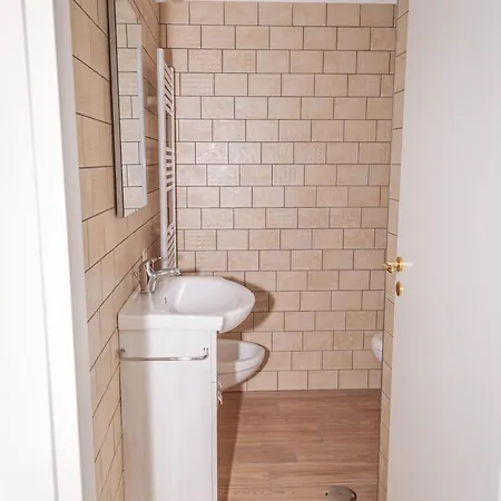 Alojamento de Acomodação e Pequeno-almoço Il Nibbio Reale 3*