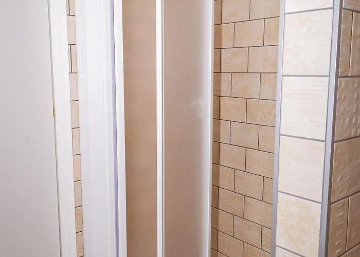 Alojamento de Acomodação e Pequeno-almoço Il Nibbio Reale 3*